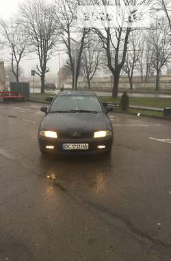 Лифтбек Mitsubishi Carisma 1999 в Львове