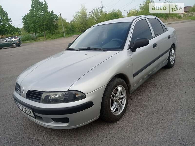 Седан Mitsubishi Carisma 2003 в Днепре