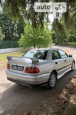 Седан Mitsubishi Carisma 2001 в Бурштыне