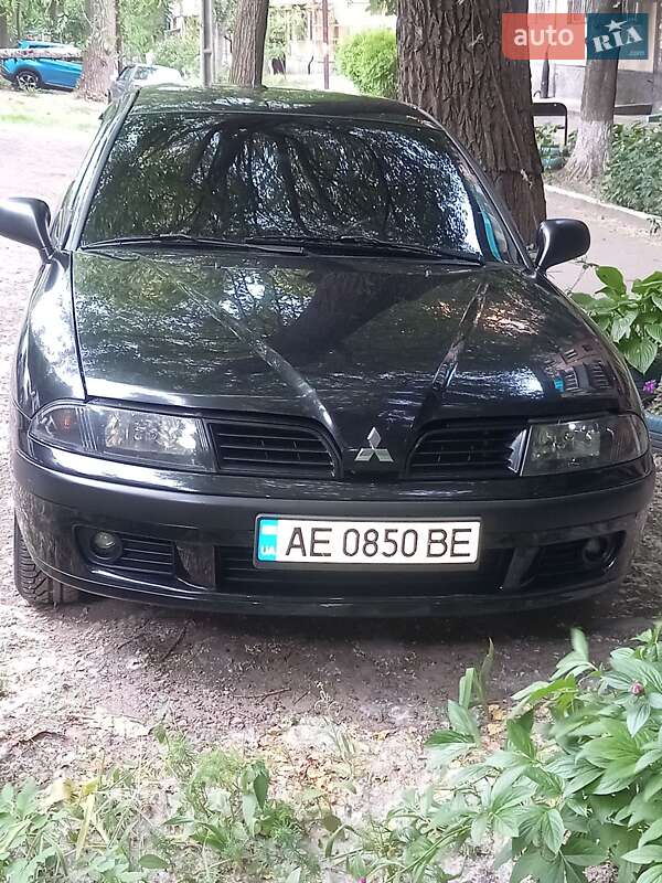 Седан Mitsubishi Carisma 2003 в Днепре