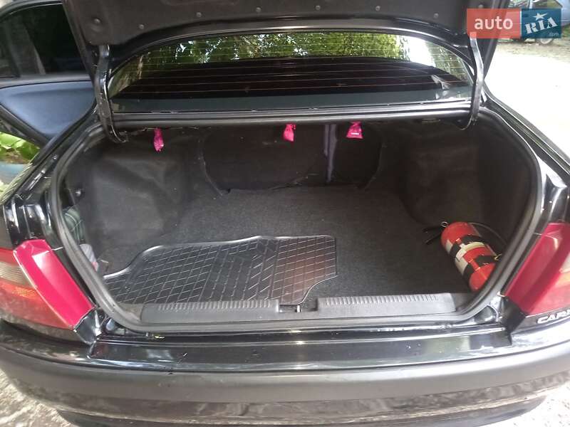 Седан Mitsubishi Carisma 2003 в Днепре