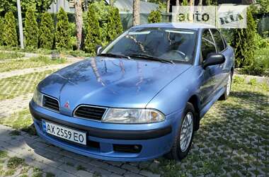 Седан Mitsubishi Carisma 2002 в Дніпрі