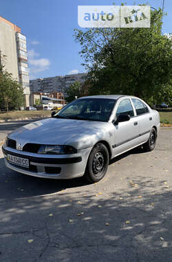 Лифтбек Mitsubishi Carisma 2002 в Черкассах