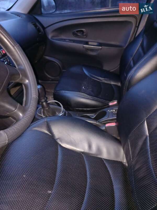 Седан Mitsubishi Carisma 2002 в Сумах