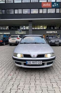 Лифтбек Mitsubishi Carisma 2001 в 