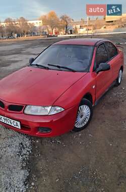 Седан Mitsubishi Carisma 1997 в Ровно