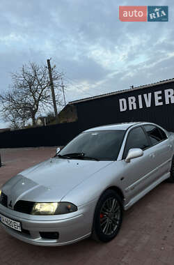 Лифтбек Mitsubishi Carisma 2003 в 