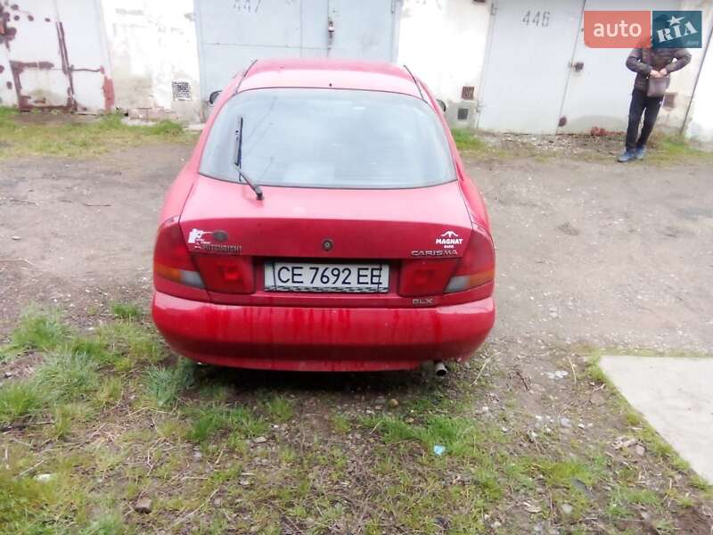 Лифтбек Mitsubishi Carisma 1998 в Черновцах