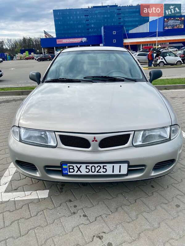 Mitsubishi Carisma 1997