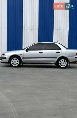 Седан Mitsubishi Carisma 1999 в 