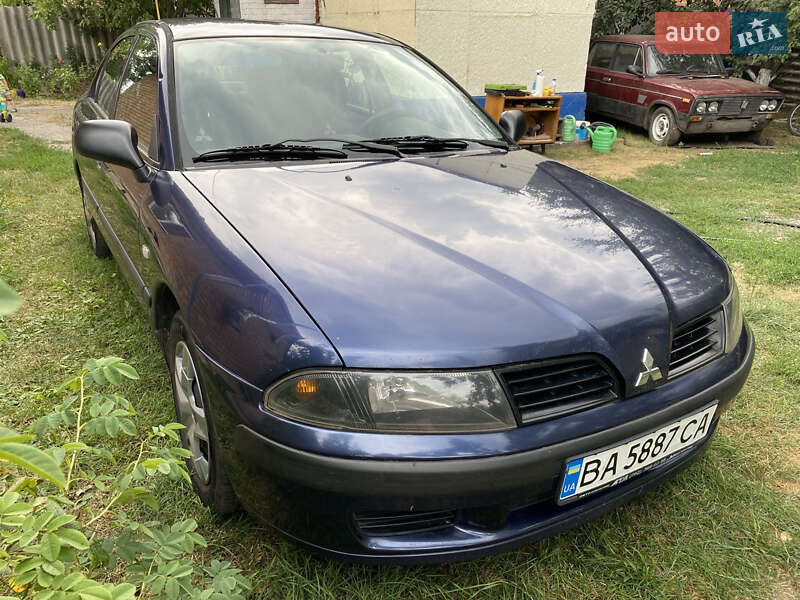 Лифтбек Mitsubishi Carisma 2002 в Светловодске