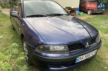 Лифтбек Mitsubishi Carisma 2002 в 