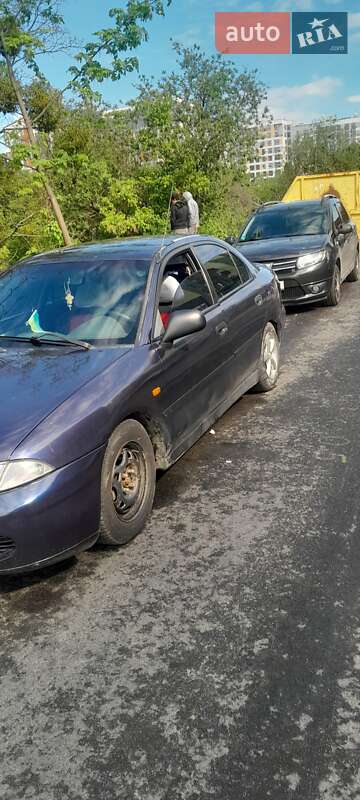 Седан Mitsubishi Carisma 1998 в Львове