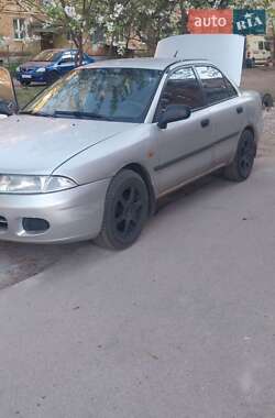Седан Mitsubishi Carisma 1998 в 