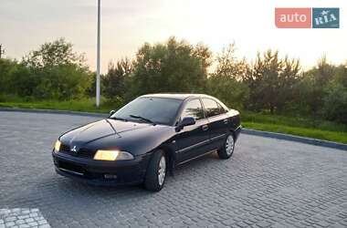 Лифтбек Mitsubishi Carisma 1999 в Львове