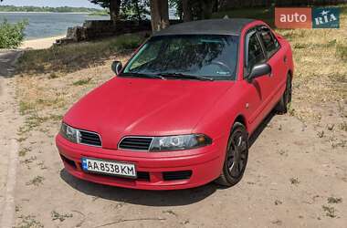Седан Mitsubishi Carisma 2000 в 