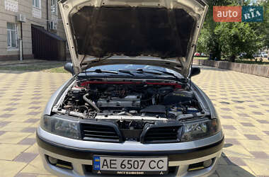 Седан Mitsubishi Carisma 2002 в 