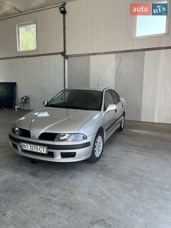 Mitsubishi Carisma 2003