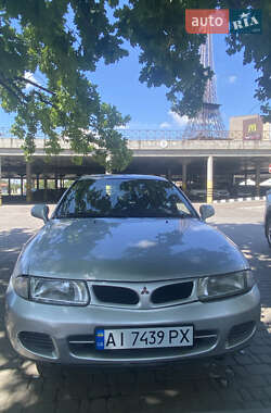 Ліфтбек Mitsubishi Carisma 1998 в Харкові