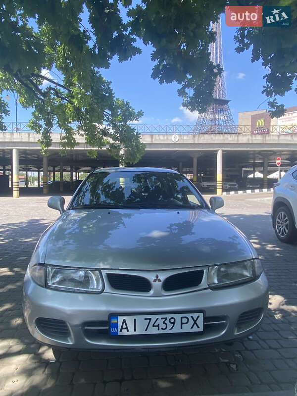 Mitsubishi Carisma 1998