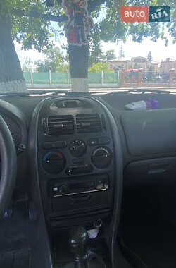 Лифтбек Mitsubishi Carisma 1998 в 
