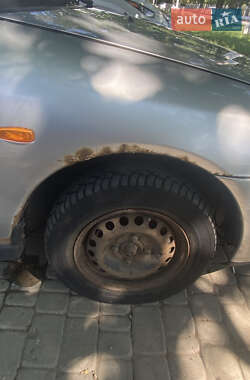 Лифтбек Mitsubishi Carisma 1998 в 