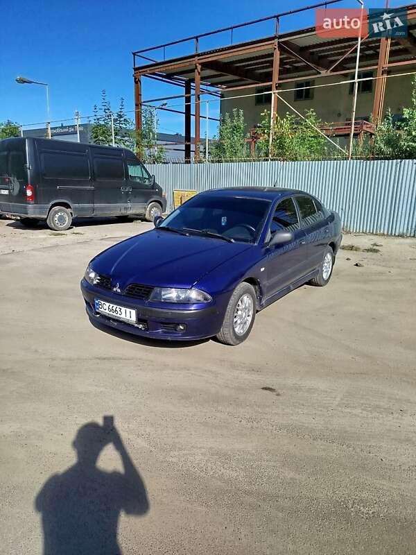 Ліфтбек Mitsubishi Carisma 2003 в Львові