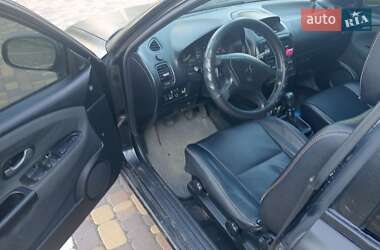 Седан Mitsubishi Carisma 2003 в 