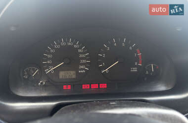 Седан Mitsubishi Carisma 2003 в 