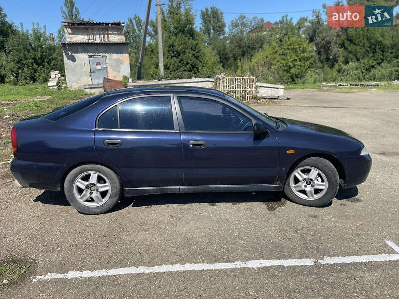 Лифтбек Mitsubishi Carisma 1996 в Львове фото 3 Лифтбек Mitsubishi Carisma 1996 в Львове