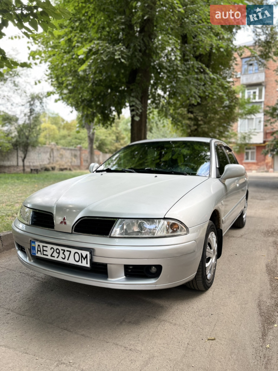 Моє авто , технічно справне, ТО пройдено , страховка на рік , гарне світло , є рижики на кузові . 