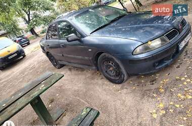 Седан Mitsubishi Carisma 2000 в Шостке