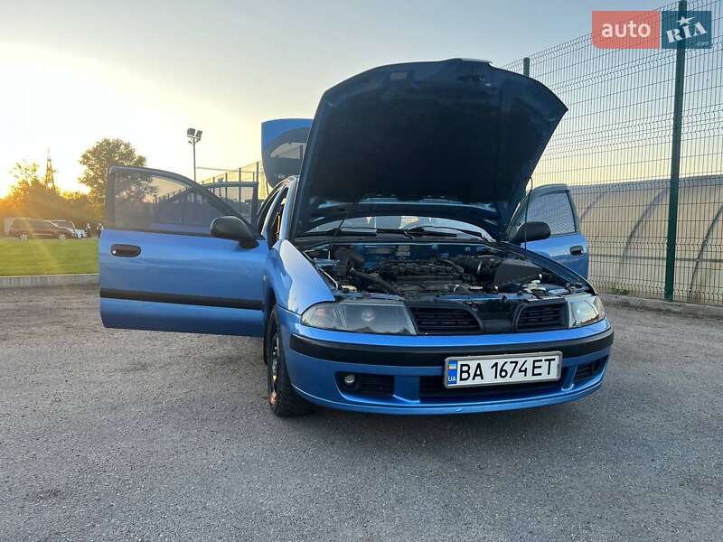 Ліфтбек Mitsubishi Carisma 2001 в Олександрії фото 6 Ліфтбек Mitsubishi Carisma 2001 в Олександрії