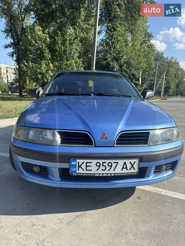 Лифтбек Mitsubishi Carisma 2001 в Синельниково