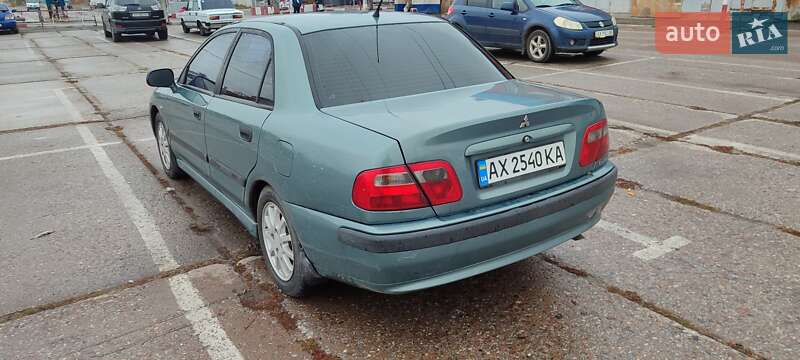 Седан Mitsubishi Carisma 2003 в Харкові