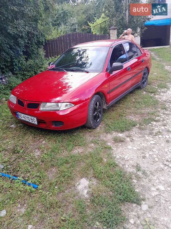 Лифтбек Mitsubishi Carisma 1998 в Тернополе