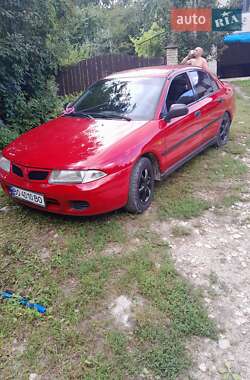 Ліфтбек Mitsubishi Carisma 1998 в  фото 2 Ліфтбек Mitsubishi Carisma 1998 в