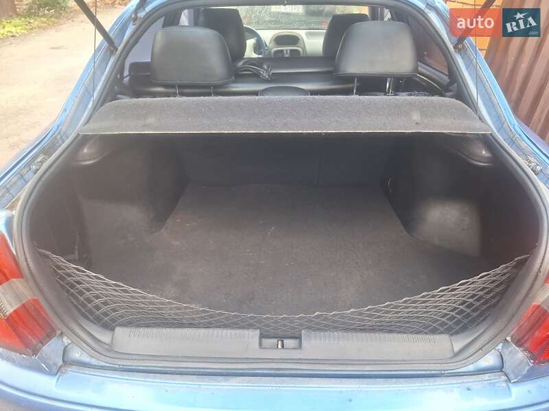 Ліфтбек Mitsubishi Carisma 2001 в Києві фото 8 Ліфтбек Mitsubishi Carisma 2001 в Києві