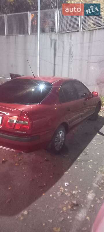 Ліфтбек Mitsubishi Carisma 2000 в Дніпрі