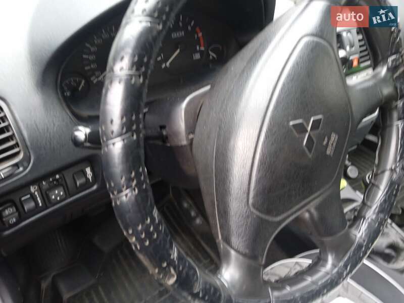 Седан Mitsubishi Carisma 2001 в Сумах фото 6 Седан Mitsubishi Carisma 2001 в Сумах