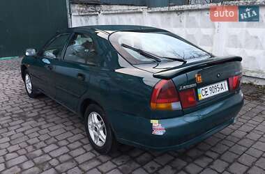 Лифтбек Mitsubishi Carisma 1996 в Надворной