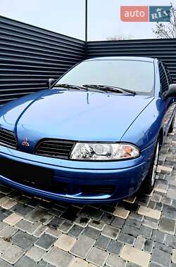 Седан Mitsubishi Carisma 2000 в Николаеве