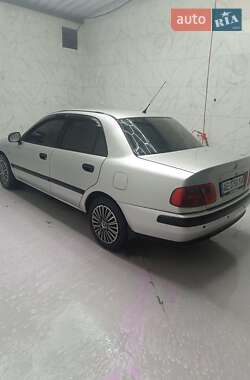 Седан Mitsubishi Carisma 2001 в П'ятихатках
