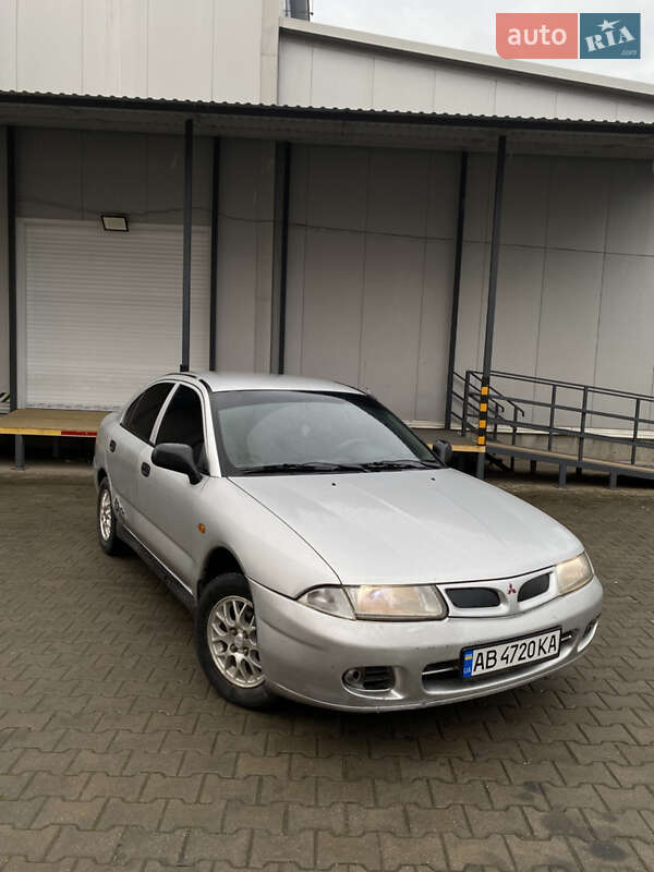 Mitsubishi Carisma 1995