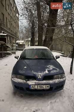 Седан Mitsubishi Carisma 2001 в Каменском