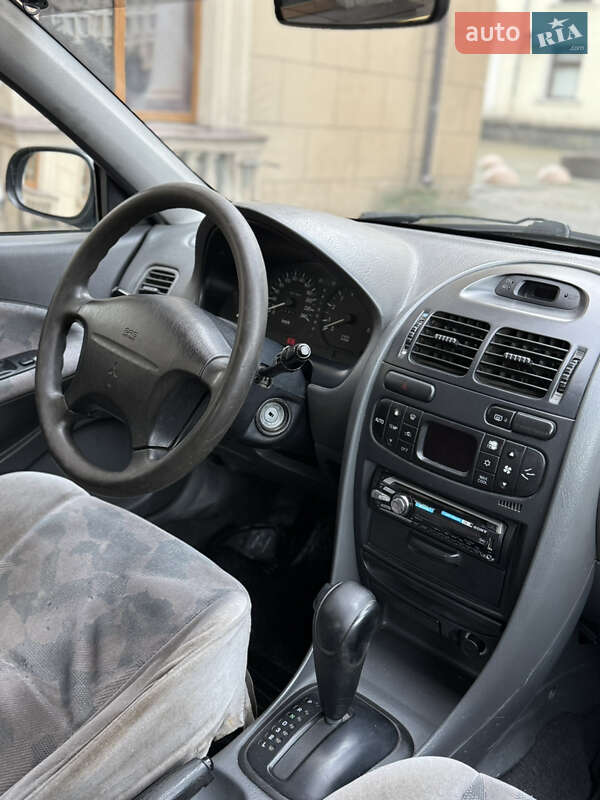 Ліфтбек Mitsubishi Carisma 1996 в Запоріжжі фото 9 Ліфтбек Mitsubishi Carisma 1996 в Запоріжжі
