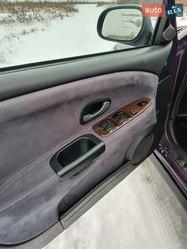 Mitsubishi Carisma 2002 VIN XMCLNDA1A2F004900 фото оголошення 10 з 42