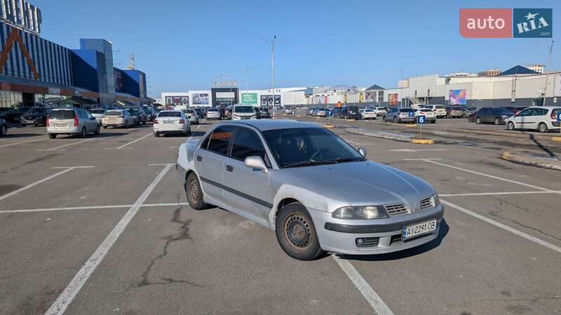 Mitsubishi Carisma 2002