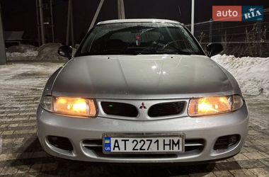 Ліфтбек Mitsubishi Carisma 1997 в Львові