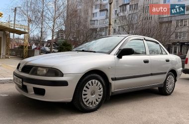 Седан Mitsubishi Carisma 2003 в Виннице